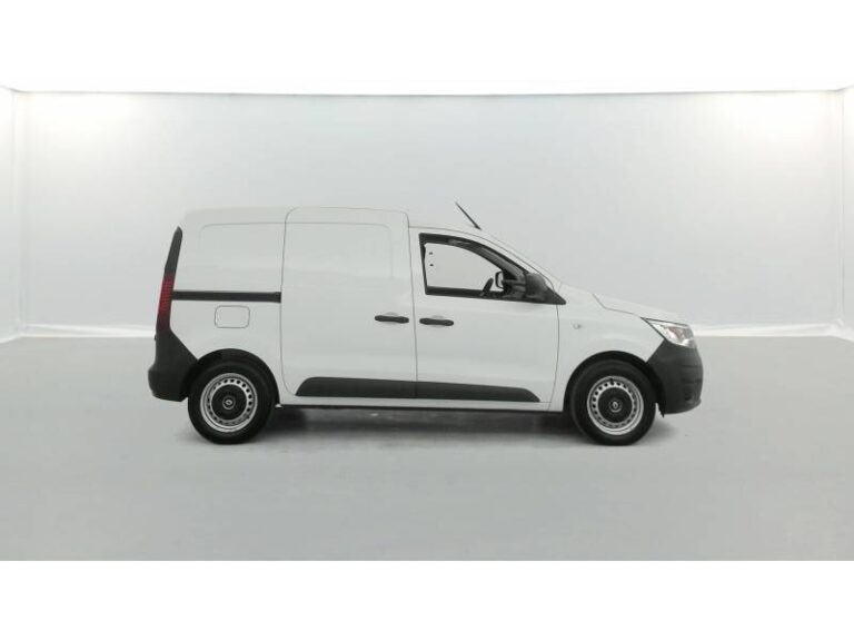 Renault Express (30) VAN BLUE DCI 75 – 22 CONFORT - Image 06 (July 7, 2026)