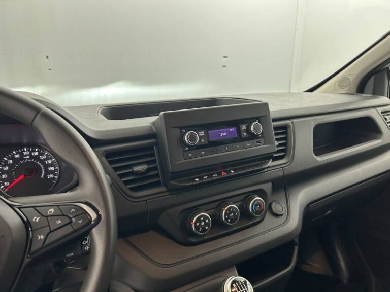 Renault Trafic FGN 3T BLUE DCI 130 GSR2 ADVANCE - Image 12 (July 7, 2026)