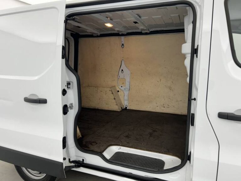 Renault Trafic FGN 3T BLUE DCI 130 GSR2 ADVANCE - Image 16 (July 7, 2026)