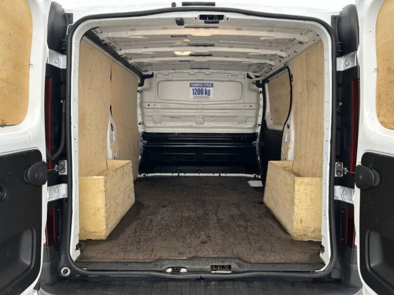 Renault Trafic FGN 3T BLUE DCI 130 GSR2 ADVANCE - Image 18 (July 7, 2026)