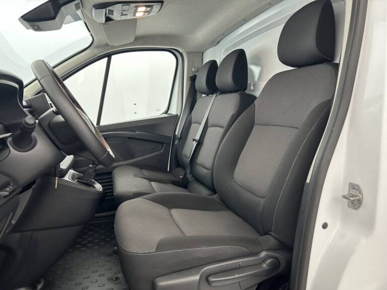 Renault Trafic FGN 3T BLUE DCI 130 GSR2 ADVANCE - Image 09 (July 7, 2026)