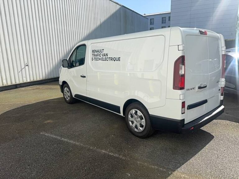 Renault Trafic VAN E-Tech électrique FG GCF 52kWh AC22 - Image 03 (July 7, 2026)