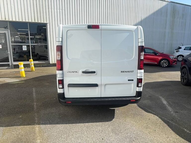 Renault Trafic VAN E-Tech électrique FG GCF 52kWh AC22 - Image 04 (July 7, 2026)