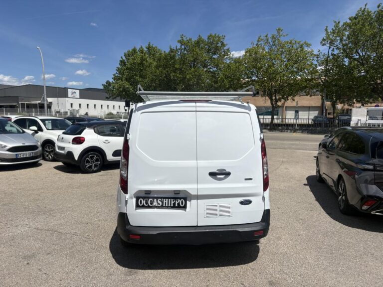 Ford Transit Connect 1.5 TDCI ECOBLUE BVM6 120CV AVEC GALERIE - Image 02 (July 7, 2026)
