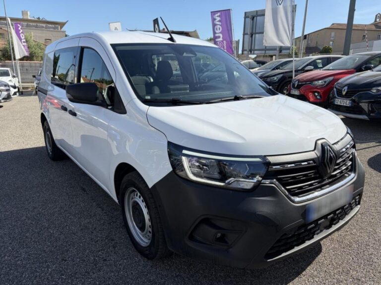 Renault Kangoo III CA L2 advance Blue dCi 115 – 24 - Image 01 (July 7, 2026)