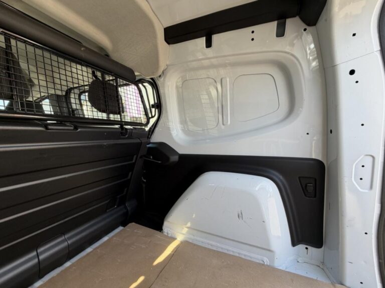 Renault Kangoo III CA L2 advance Blue dCi 115 – 24 - Image 13 (July 7, 2026)