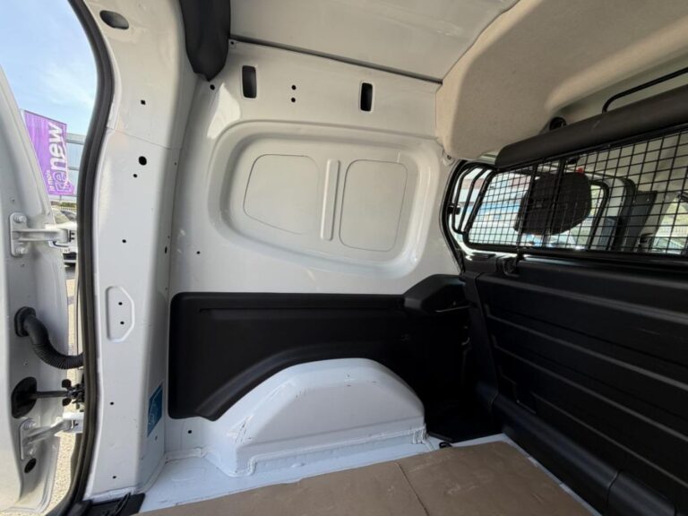 Renault Kangoo III CA L2 advance Blue dCi 115 – 24 - Image 14 (July 7, 2026)