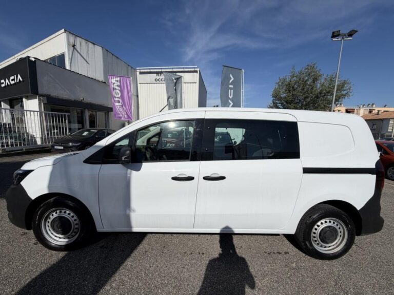 Renault Kangoo III CA L2 advance Blue dCi 115 – 24 - Image 04 (July 7, 2026)