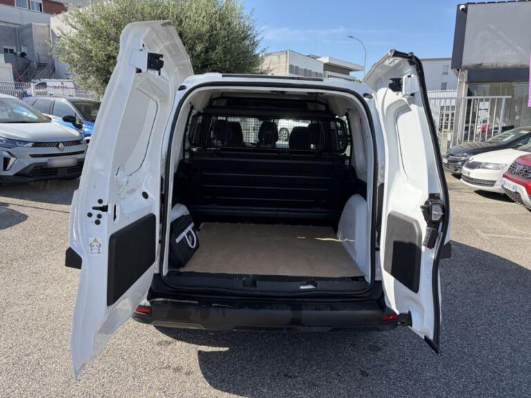 Renault Kangoo III CA L2 advance Blue dCi 115 – 24 - Image 09 (July 7, 2026)