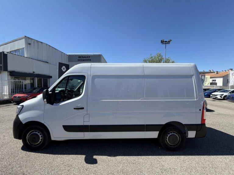 Renault Master III CA Tr CF F3300 Blue dCi 135 - Image 04 (July 7, 2026)