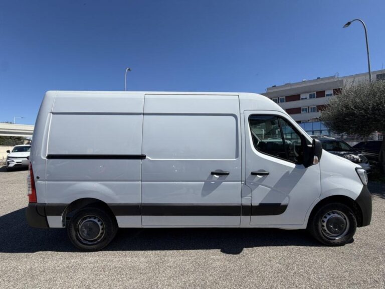 Renault Master III CA Tr CF F3300 Blue dCi 135 - Image 08 (July 7, 2026)