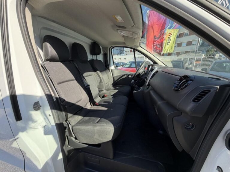 Renault Trafic III Fourgon Conf+ 1000 Ener dCi 120 - Image 19 (July 7, 2026)