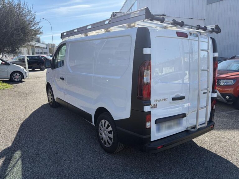 Renault Trafic III Fourgon Conf+ 1000 Ener dCi 120 - Image 05 (July 7, 2026)