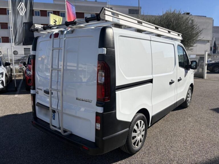Renault Trafic III Fourgon Conf+ 1000 Ener dCi 120 - Image 07 (July 7, 2026)
