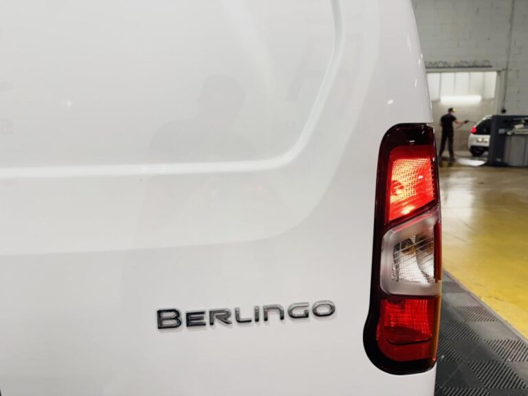 Citroën Berlingo Van III M Diesel CU standard 100 ch Manuelle - Image 18 (July 7, 2026)