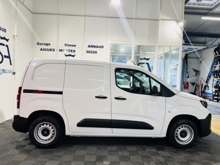 Citroën Berlingo Van III M Diesel CU standard 100 ch Manuelle - Image 20 (July 7, 2026)