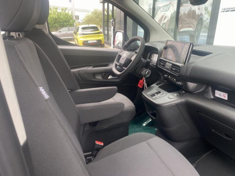 Citroën Berlingo Van III XL Cab App 800kg BlueHDi 130 S&S EAT8 - Image 12 (July 7, 2026)