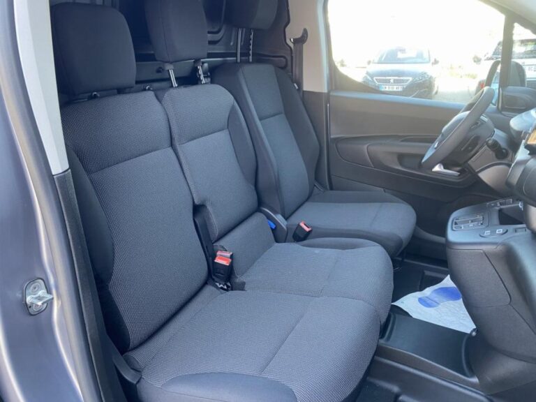 Peugeot Partner III M CU Std Dies 130 ch Auto Pack Prem Co - Image 17 (July 7, 2026)