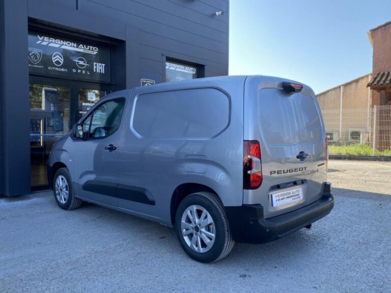 Peugeot Partner III M CU Std Dies 130 ch Auto Pack Prem Co - Image 03 (July 7, 2026)