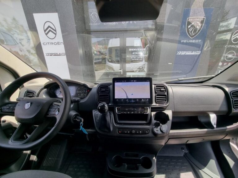 Peugeot Boxer II 2.2 140 CH S&S BVA8 3.5T - Image 07 (July 7, 2026)