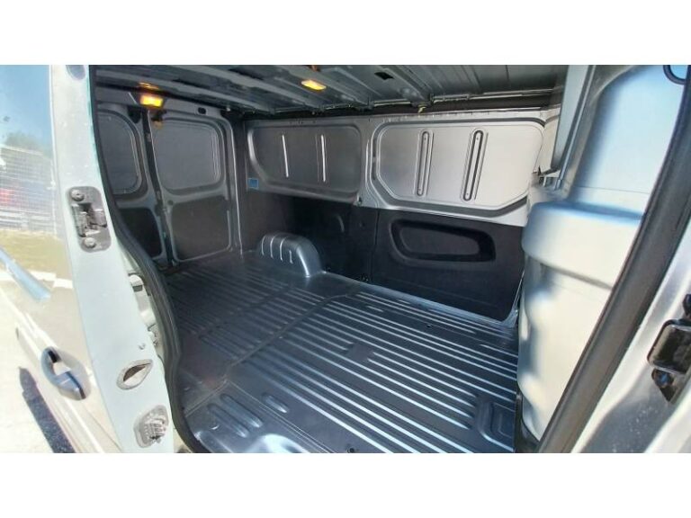 Renault Trafic FGN 3000 KG BLUE DCI 130 GRAND CONFORT - Image 20 (July 7, 2026)