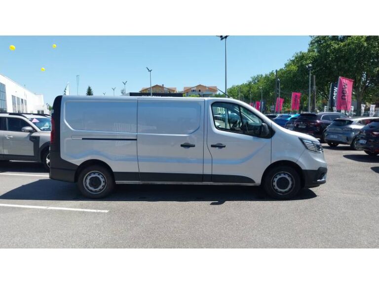 Renault Trafic FGN 3000 KG BLUE DCI 130 GRAND CONFORT - Image 07 (July 7, 2026)