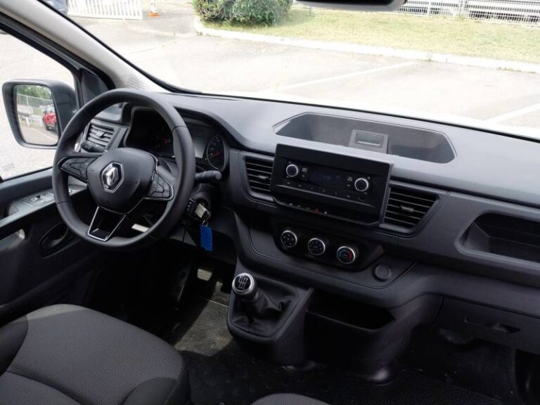 Renault Trafic FGN 3000 KG BLUE DCI 130 CONFORT - Image 11 (July 7, 2026)