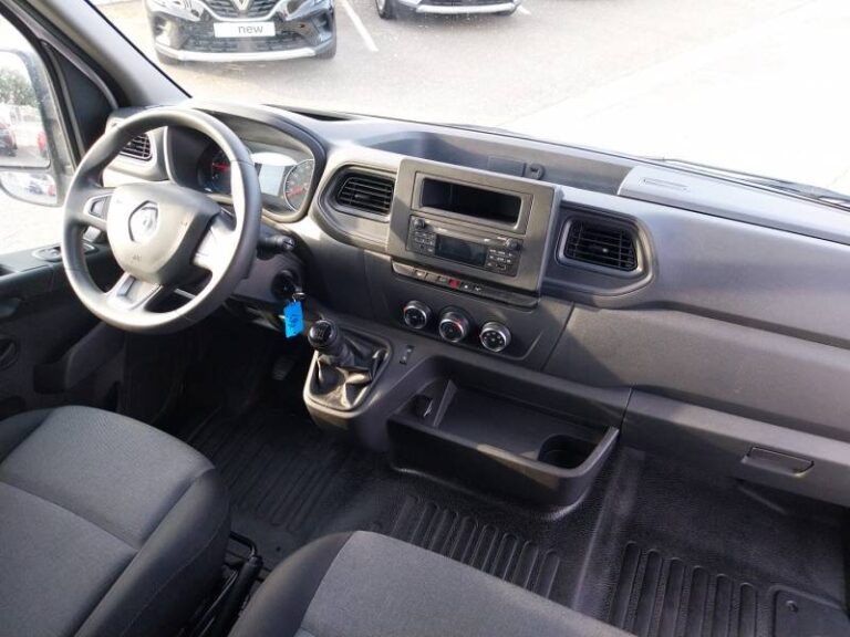 Renault Master FOURGON FGN TRAC F3500 BLUE DCI 135 CONFORT - Image 52 (August 28, 2026)