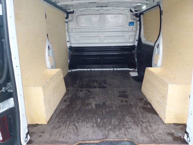 Renault Trafic FGN 3000 KG BLUE DCI 130 CONFORT - Image 13 (July 7, 2026)