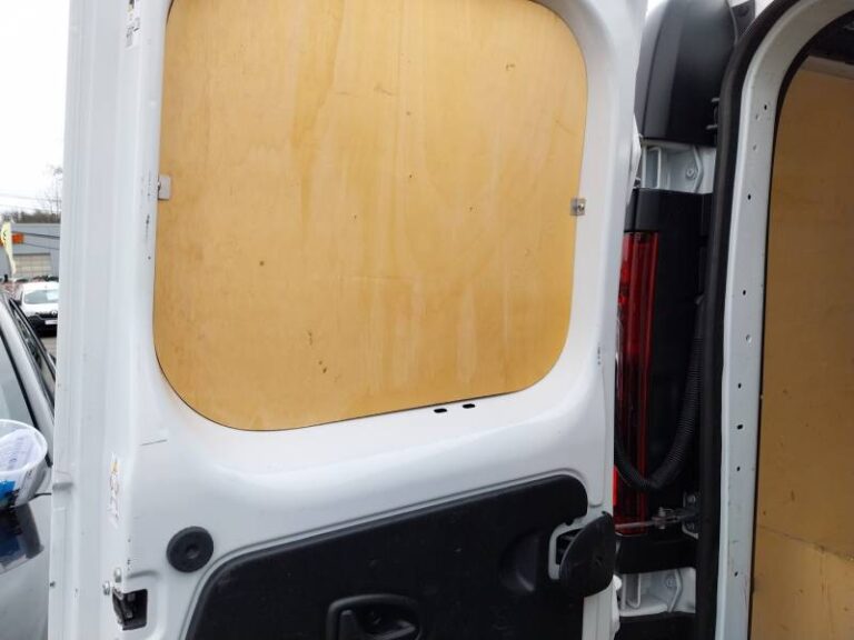 Renault Trafic FGN 3000 KG BLUE DCI 130 CONFORT - Image 14 (July 7, 2026)