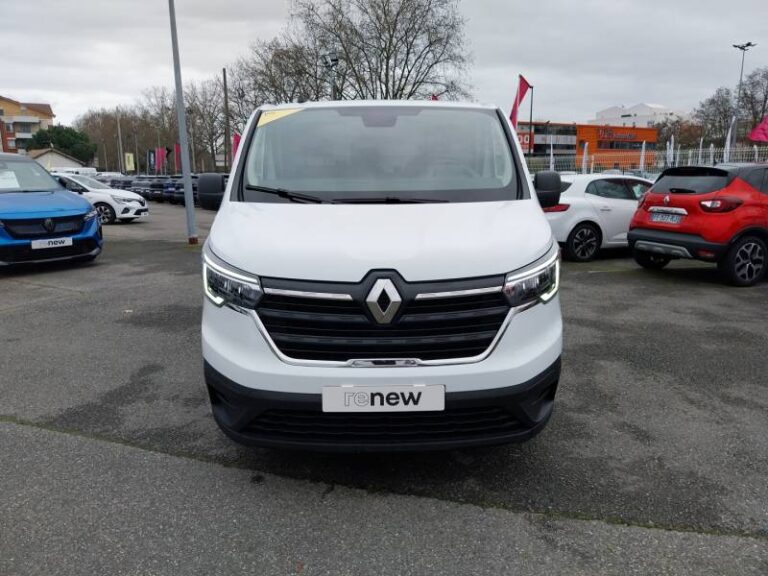 Renault Trafic FGN 3000 KG BLUE DCI 130 CONFORT - Image 02 (July 7, 2026)