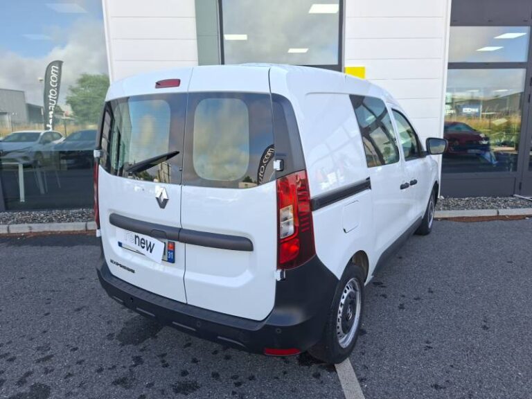 Renault Express (30) VAN BLUE DCI 95 – 22 CONFORT - Image 05 (July 7, 2026)