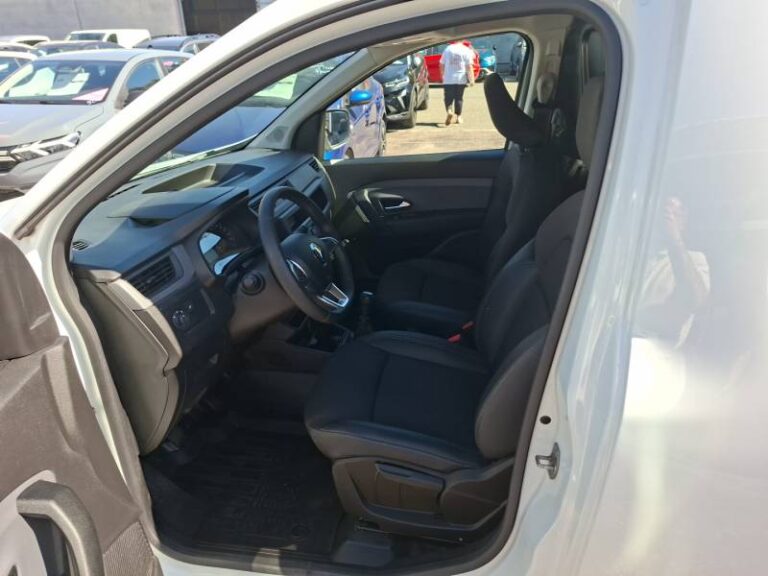 Renault Express (30) VAN BLUE DCI 95 – 22 CONFORT - Image 10 (July 7, 2026)