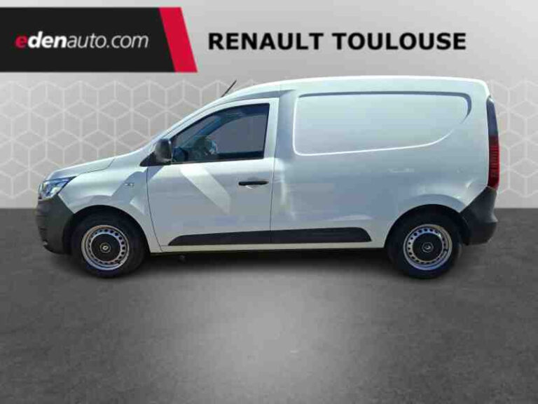 Renault Express (30) VAN BLUE DCI 95 – 22 CONFORT - Image 02 (July 7, 2026)