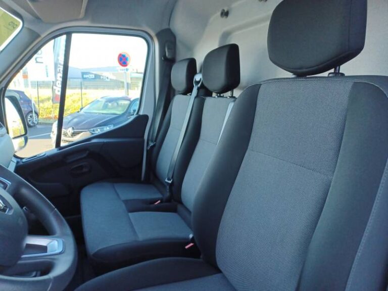 Renault Master FOURGON FGN TRAC F3500 BLUE DCI 135 CONFORT - Image 19 (July 7, 2026)