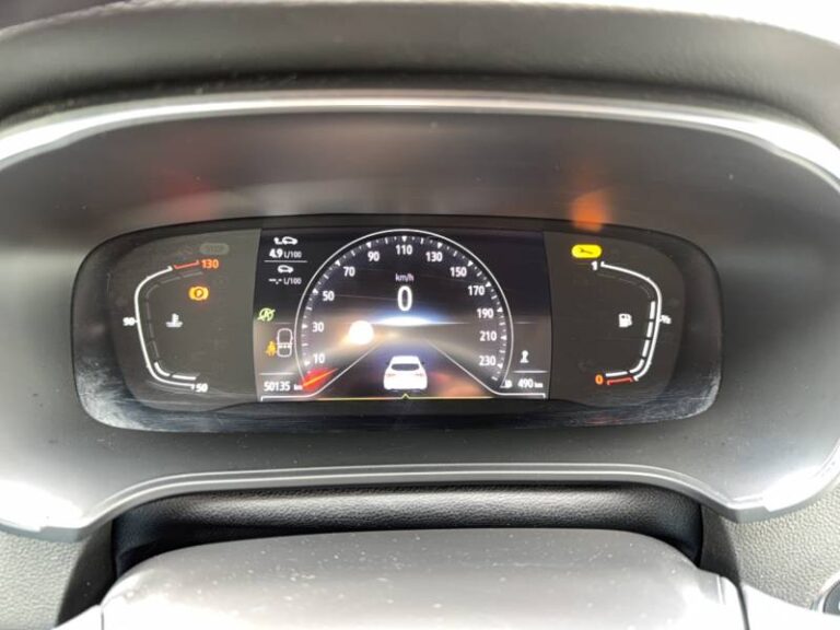 Renault Mégane SOCIETE IV BLUE DCI 115 AIR NAV REVERSIBLE - Image 16 (July 7, 2026)