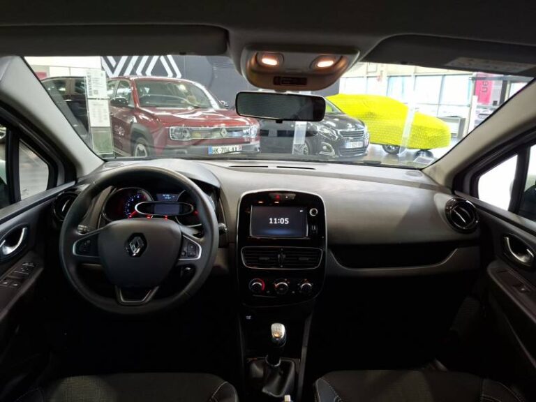 Renault Clio SOCIETE DCI 90 ENERGY E6C AIR MEDIANAV - Image 11 (July 7, 2026)