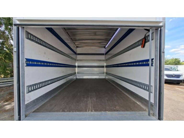 Renault Master FOURGON CC TRAC 3T5 L3 DCI 145 CONFORT CAISSE AVEC HAYON - Image 18 (July 7, 2026)