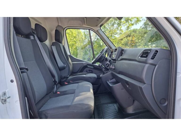 Renault Master FOURGON FGN TRAC F3500 BLUE DCI 135 CONFORT - Image 10 (July 7, 2026)