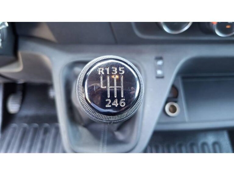 Renault Master FOURGON FGN TRAC F3500 BLUE DCI 135 CONFORT - Image 17 (July 7, 2026)
