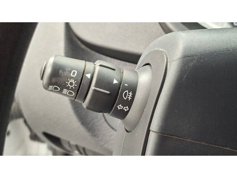 Renault Kangoo Van EXPRESS BLUE DCI 95 EXTRA R-LINK - Image 19 (July 7, 2026)