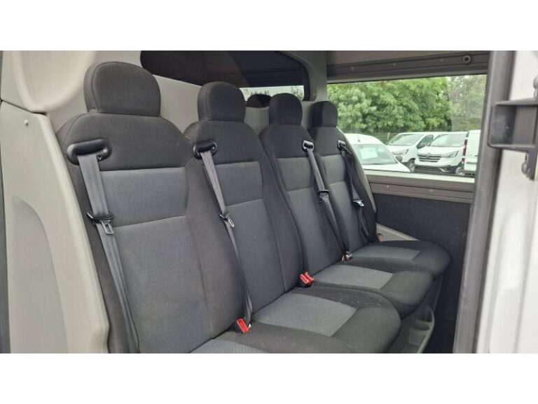 Renault Master FOURGON CA TRAC F3500 BLUE DCI 135 GRAND CONFORT - Image 12 (July 7, 2026)
