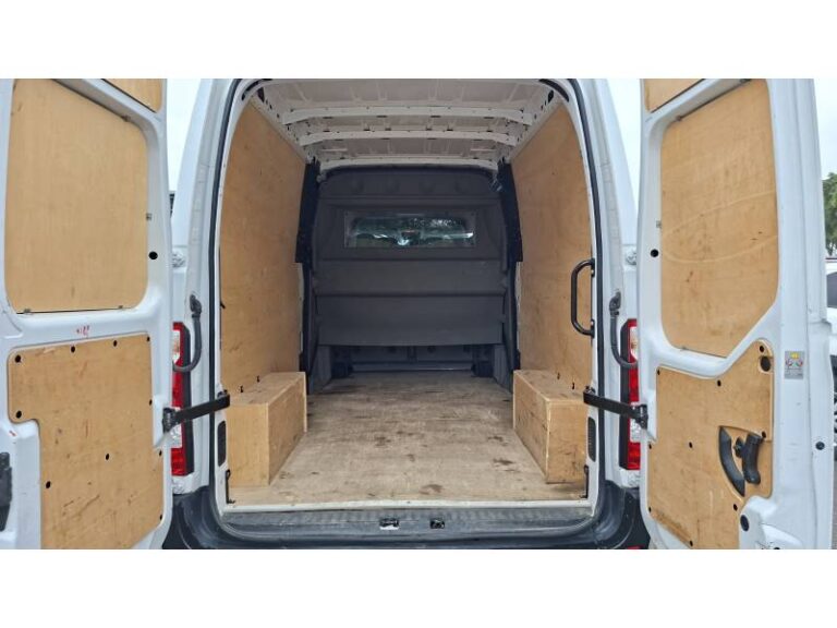 Renault Master FOURGON CA TRAC F3500 BLUE DCI 135 GRAND CONFORT - Image 15 (July 7, 2026)