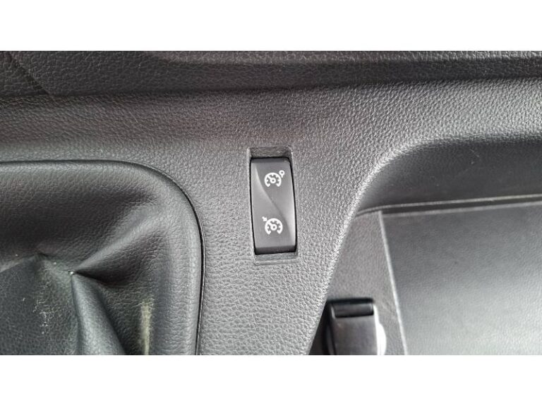 Renault Master FOURGON CA TRAC F3500 BLUE DCI 135 GRAND CONFORT - Image 20 (July 7, 2026)