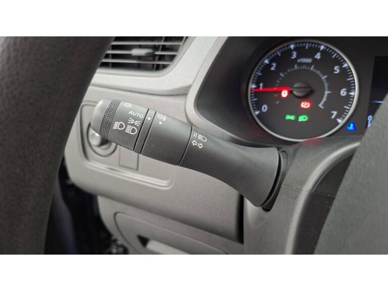 Renault Express (30) VAN BLUE DCI 95 – 22 CONFORT - Image 20 (July 7, 2026)