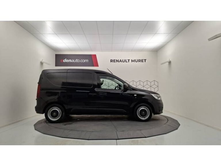 Renault Express (30) VAN BLUE DCI 95 – 22 CONFORT - Image 06 (July 7, 2026)
