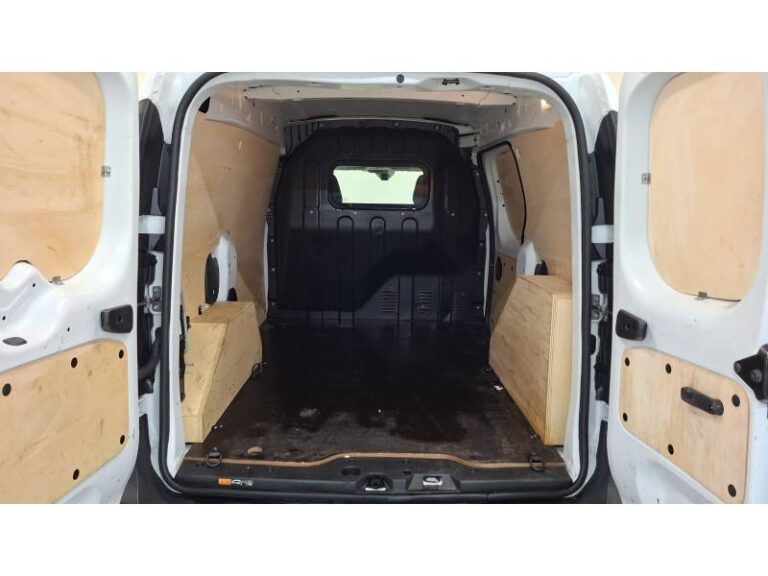 Renault Express (30) VAN BLUE DCI 95 – 22 CONFORT - Image 15 (July 7, 2026)