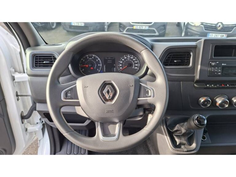 Renault Master FOURGON PHC TRAC F3500 BLUE DCI 145 EURO VI CONFORT - Image 10 (July 7, 2026)