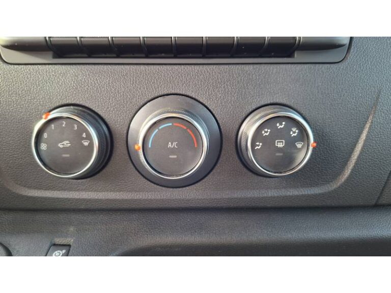 Renault Master FOURGON PHC TRAC F3500 BLUE DCI 145 EURO VI CONFORT - Image 16 (July 7, 2026)