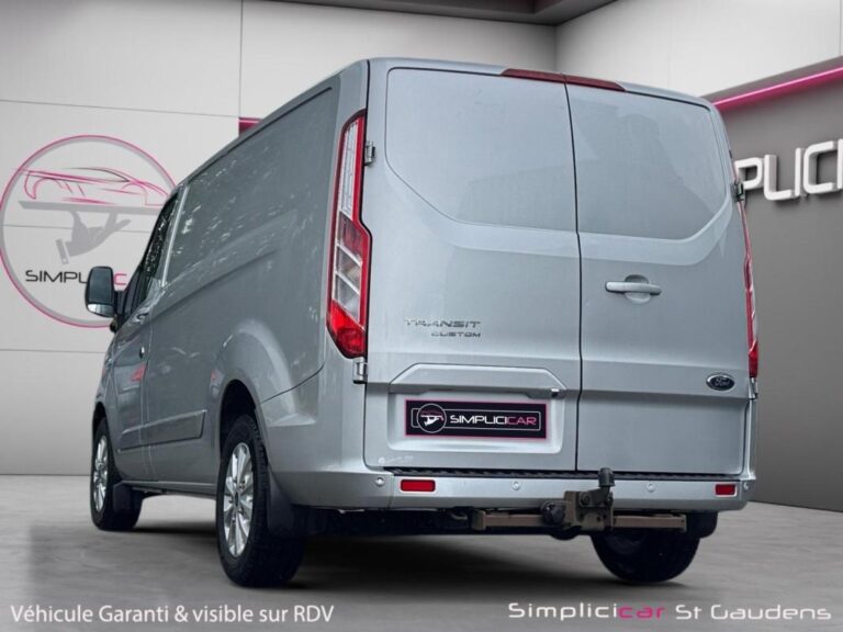 Ford Transit 300 2.0 ECOBLUE 170 LIMITED BA - Image 16 (July 7, 2026)